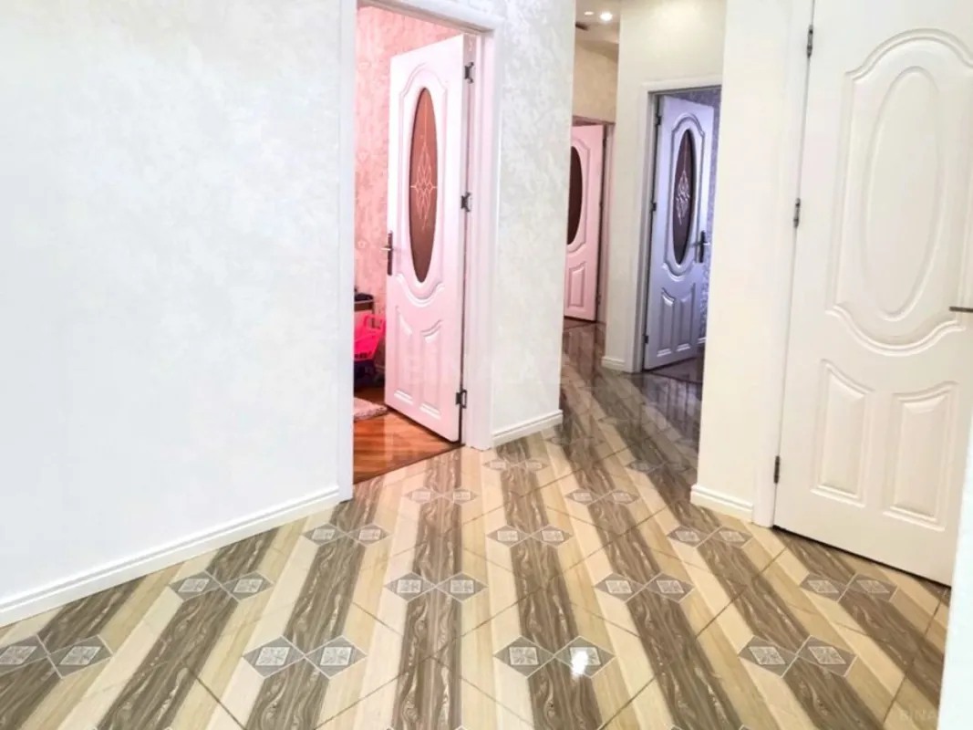 Satılır 3 otaqlı mənzil 103 m²