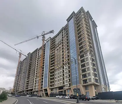 Satılır 3 otaqlı mənzil 165 m² — Bakı, Həzi Aslanov qəs. 3 otaq 165.00 m²