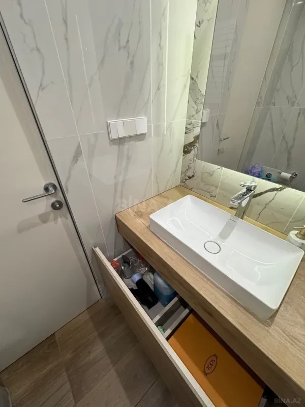 Satılır 2 otaqlı mənzil 55 m²