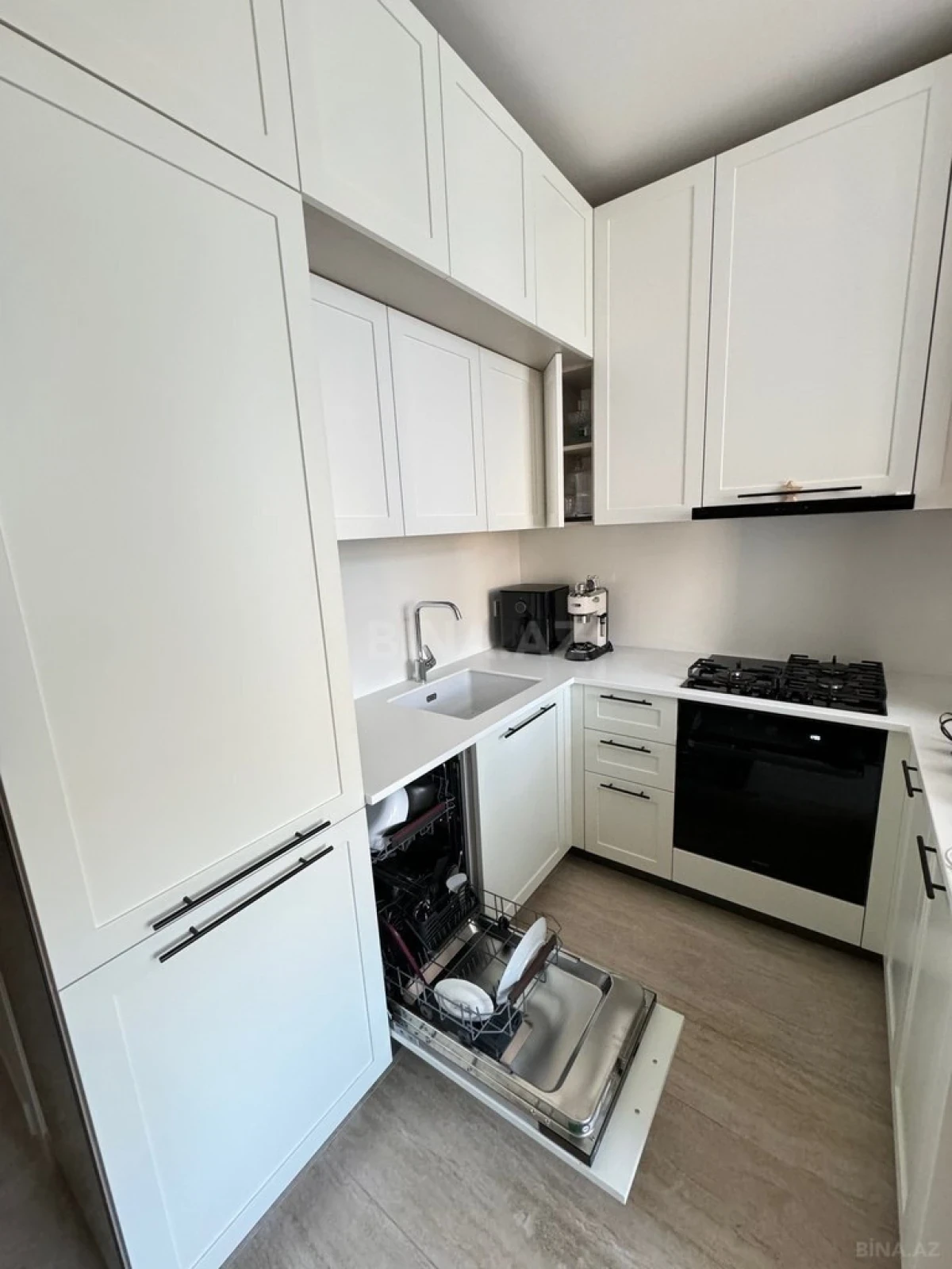 Satılır 2 otaqlı mənzil 55 m²