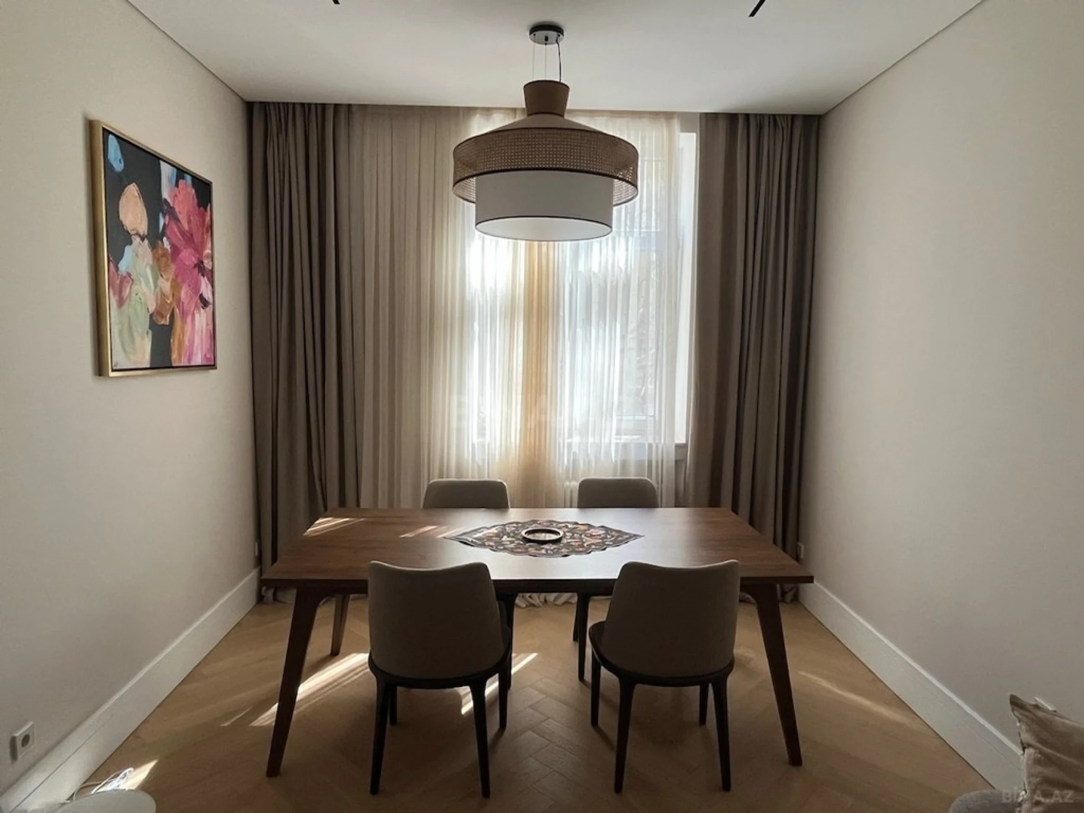 Satılır 2 otaqlı mənzil 55 m²