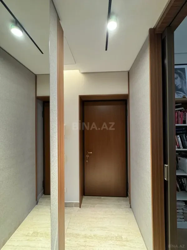 Satılır 2 otaqlı mənzil 55 m²
