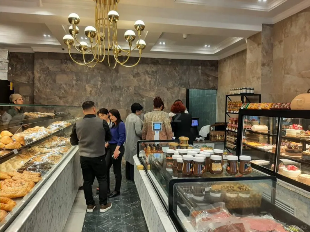 Satılır obyekt 80 m²