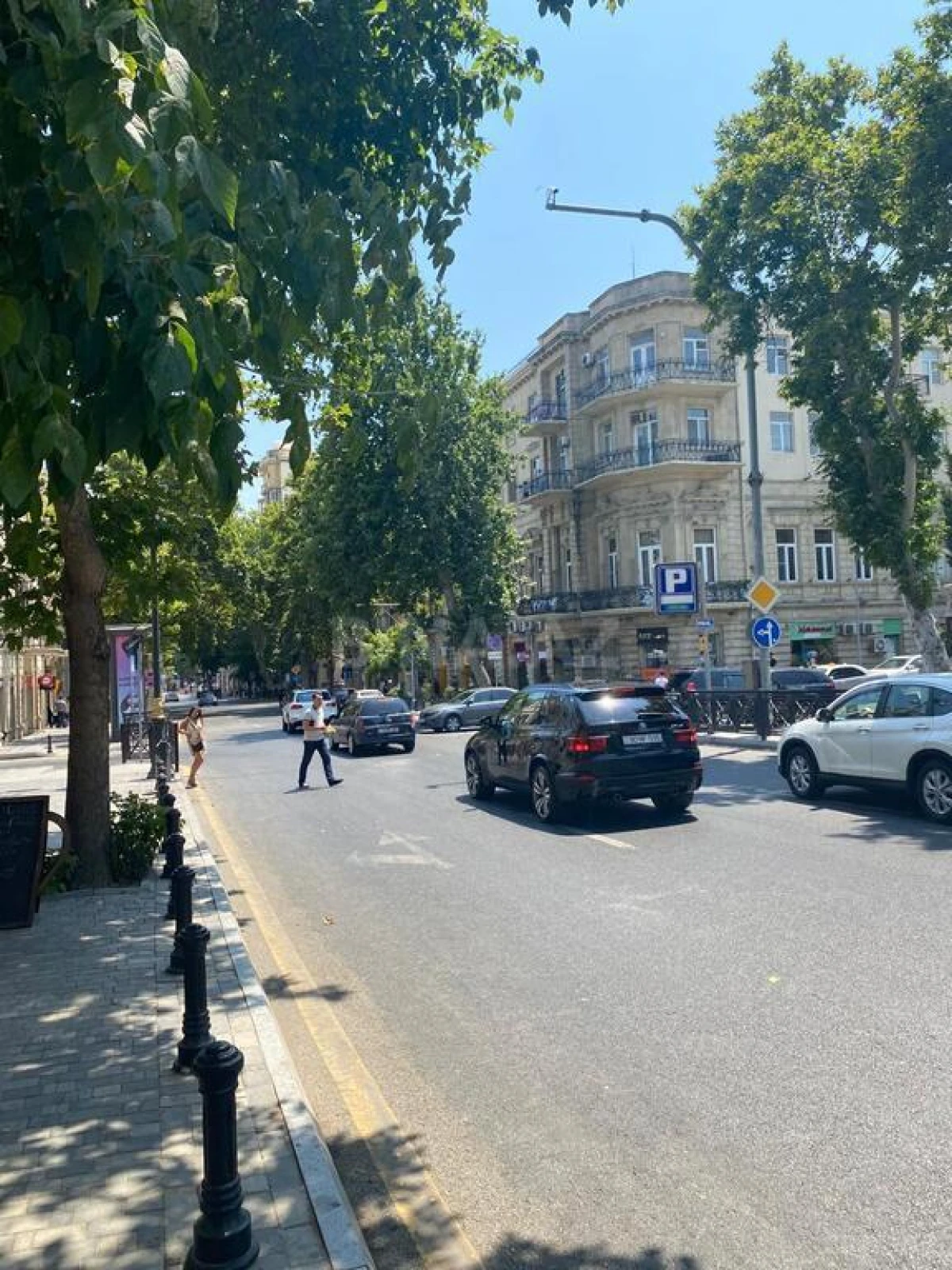 Satılır obyekt 80 m²