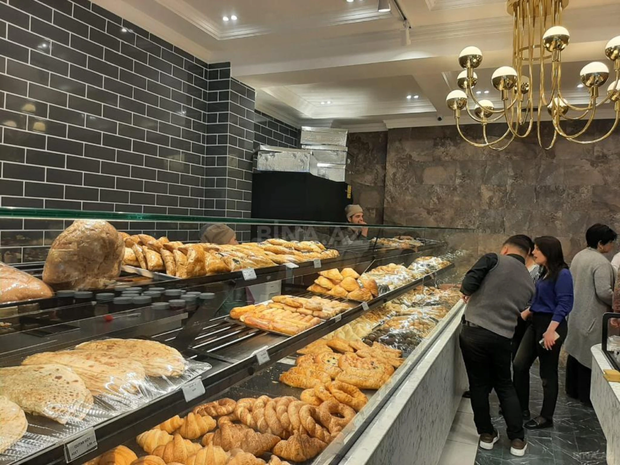 Satılır obyekt 80 m²