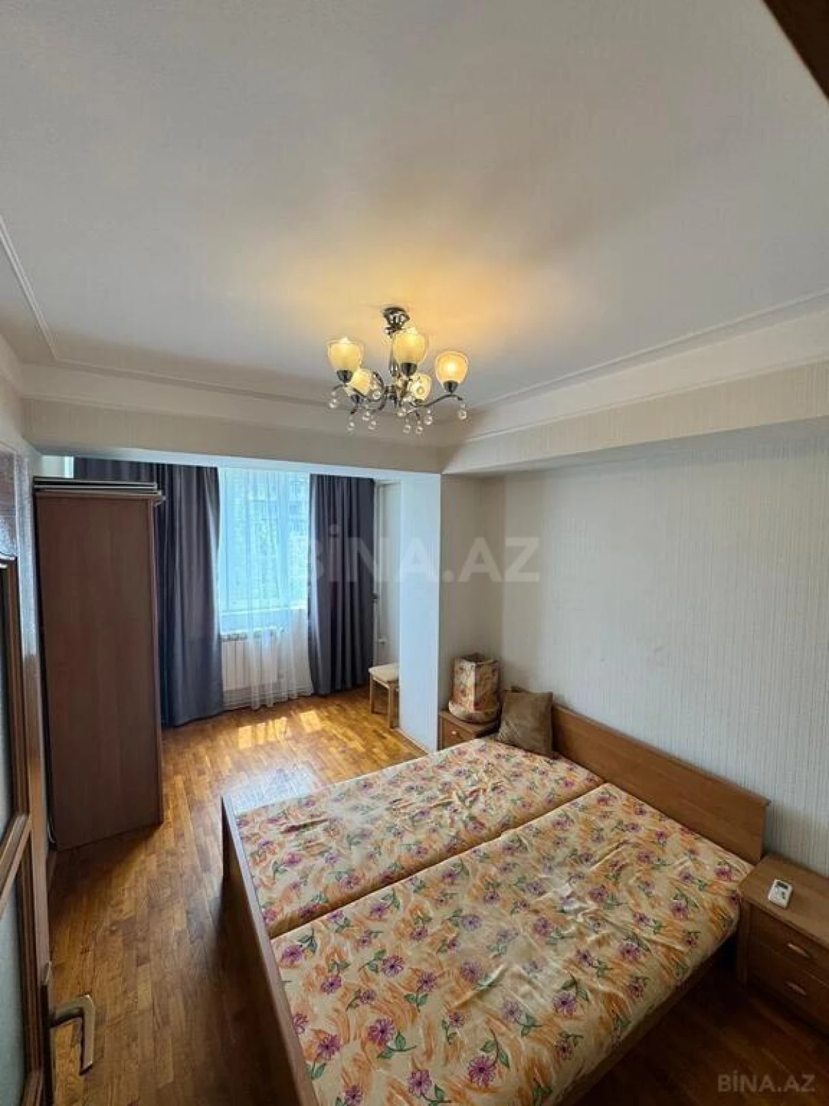 Satılır 2 otaqlı mənzil 70 m²