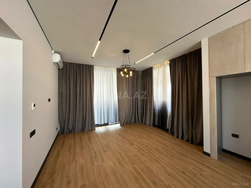 Satılır 2 otaqlı mənzil 55 m²