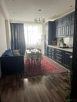 Satılır 3 otaqlı mənzil 145 m²