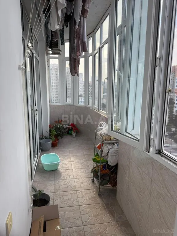 Satılır 3 otaqlı mənzil 145 m²