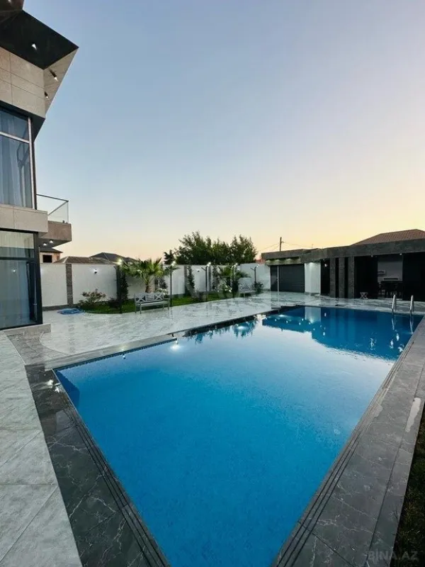 Kirayə verilir 5 otaqlı həyət evi 350 m²