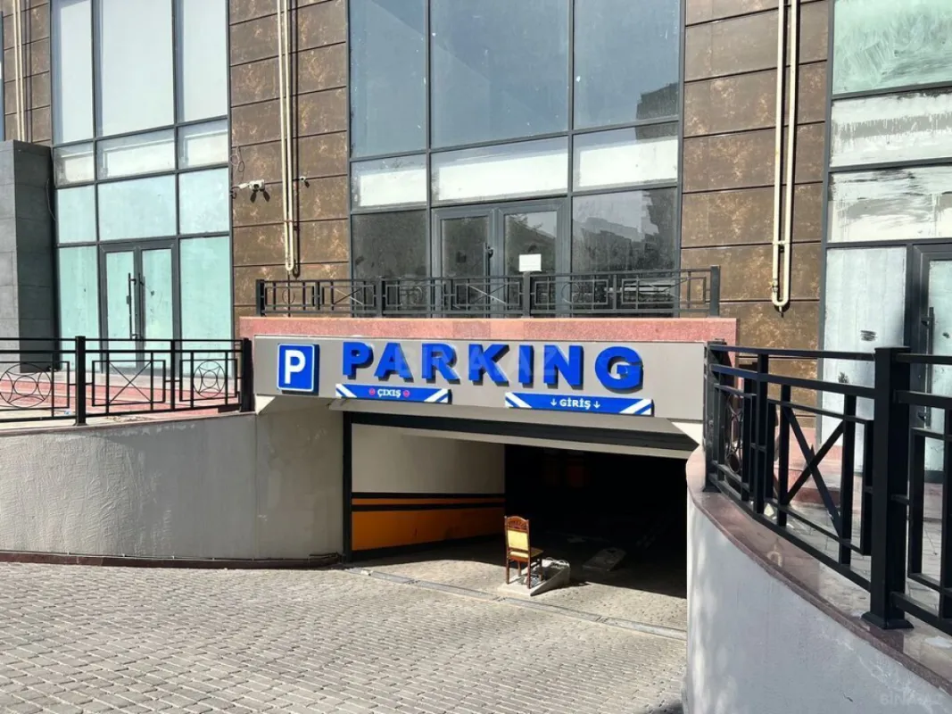 Satılır 3 otaqlı mənzil 110 m²