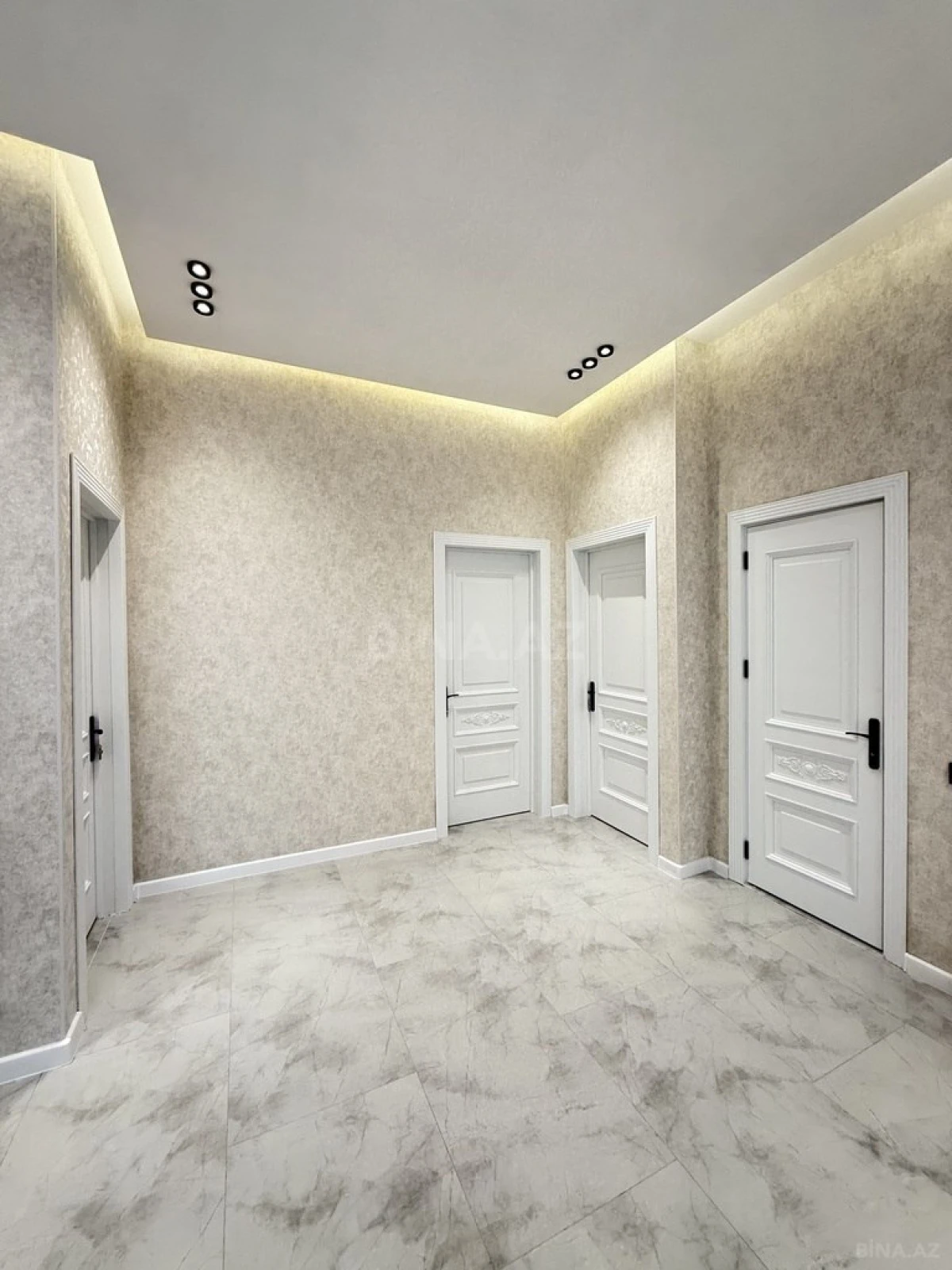 Satılır 4 otaqlı həyət evi 130 m²