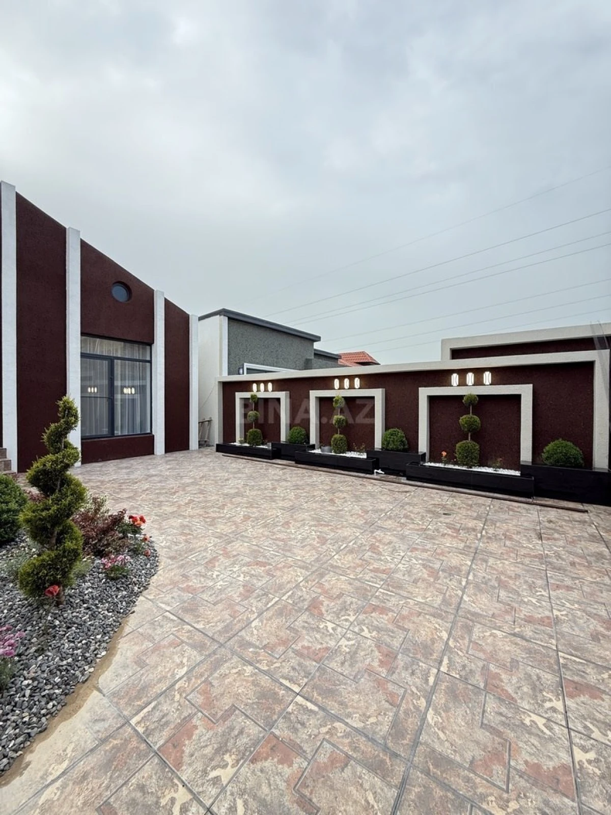 Satılır 4 otaqlı həyət evi 130 m²