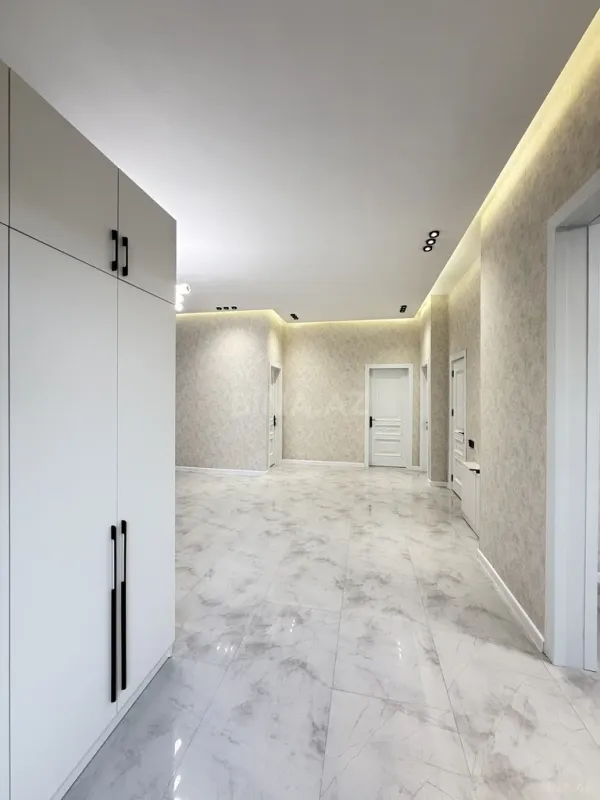 Satılır 4 otaqlı həyət evi 130 m²