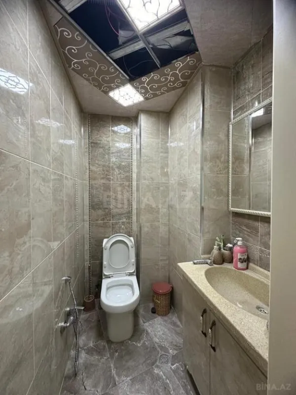 Satılır 4 otaqlı mənzil 126 m²