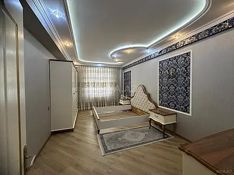 Satılır 4 otaqlı mənzil 126 m²