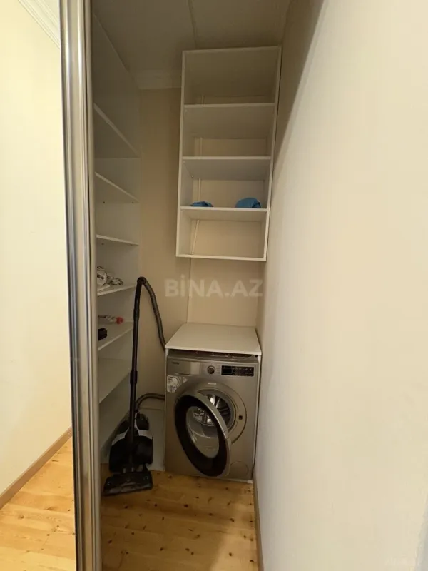 Kirayə verilir 5 otaqlı həyət evi 240 m²