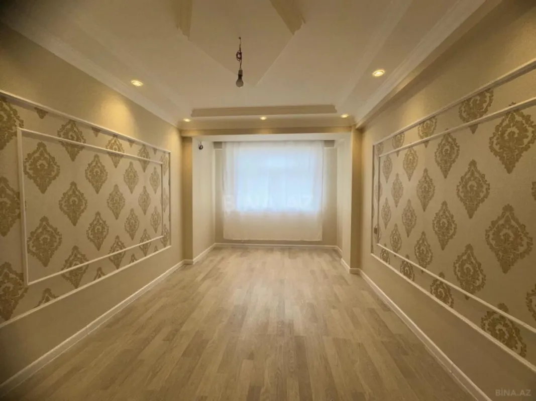 Satılır 3 otaqlı mənzil 83 m²