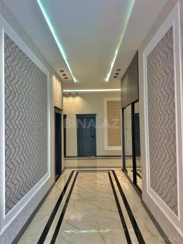 Satılır 5 otaqlı həyət evi 185 m²