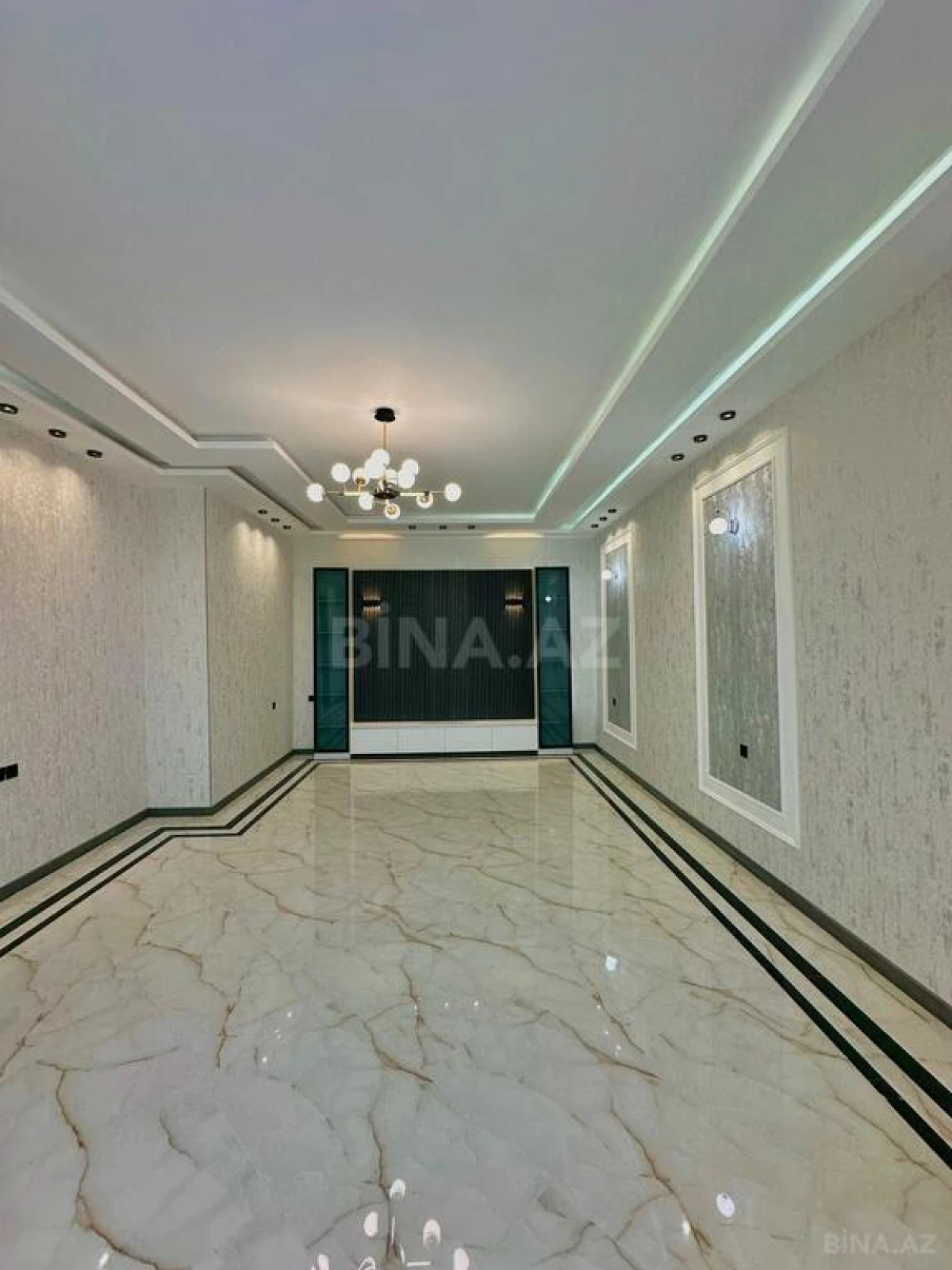 Satılır 5 otaqlı həyət evi 185 m²
