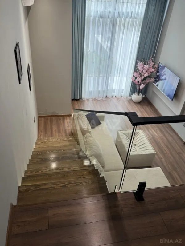 Kirayə verilir 2 otaqlı mənzil 70 m²