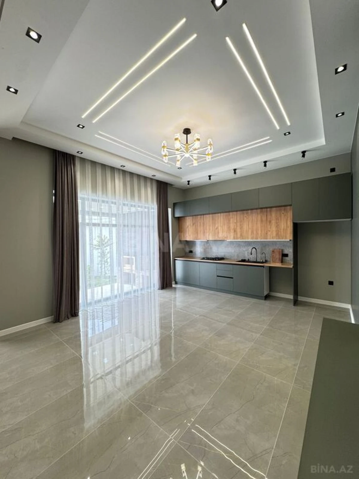 Satılır 4 otaqlı həyət evi 150 m²