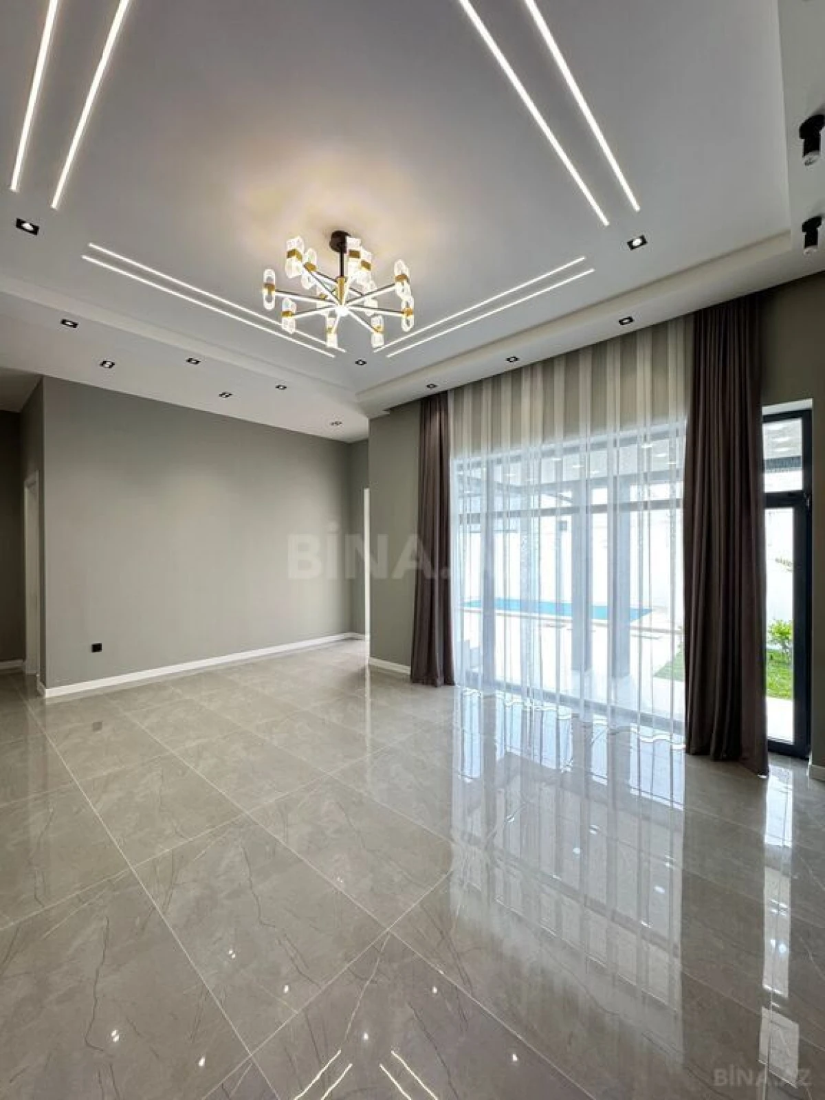Satılır 4 otaqlı həyət evi 150 m²