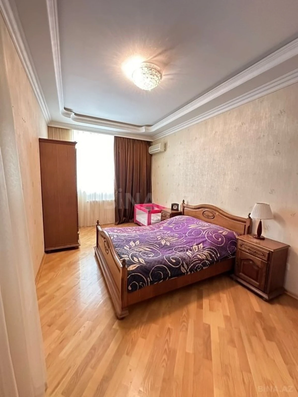 Satılır 3 otaqlı mənzil 125 m²
