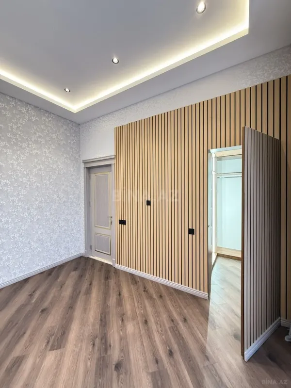 Satılır 4 otaqlı həyət evi 200 m²