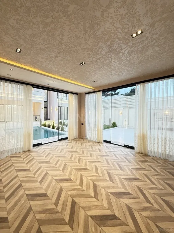 Satılır 4 otaqlı həyət evi 200 m²