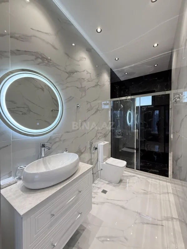 Satılır 4 otaqlı həyət evi 200 m²