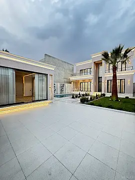 Satılır 4 otaqlı həyət evi 200 m²