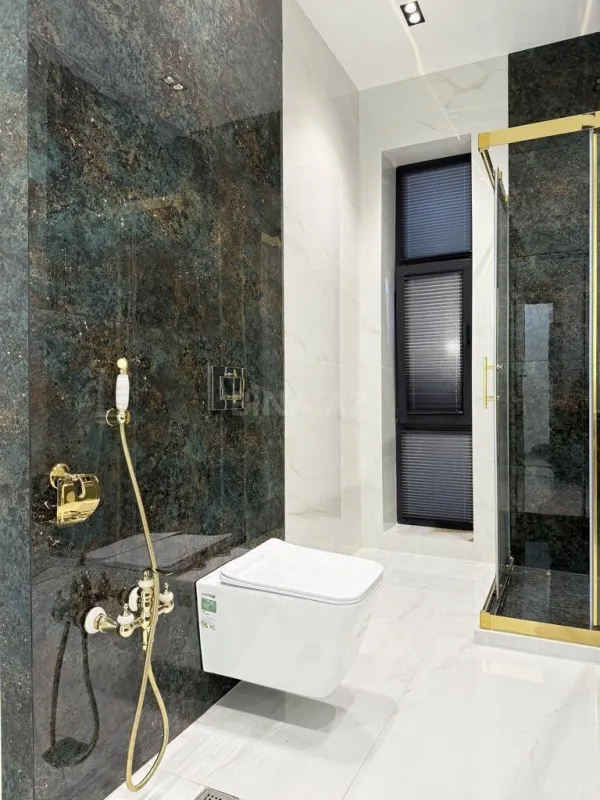 Satılır 4 otaqlı həyət evi 200 m²