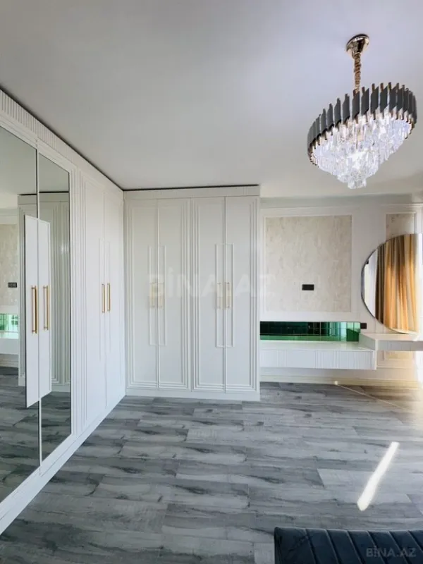 Kirayə verilir 5 otaqlı həyət evi 240 m²