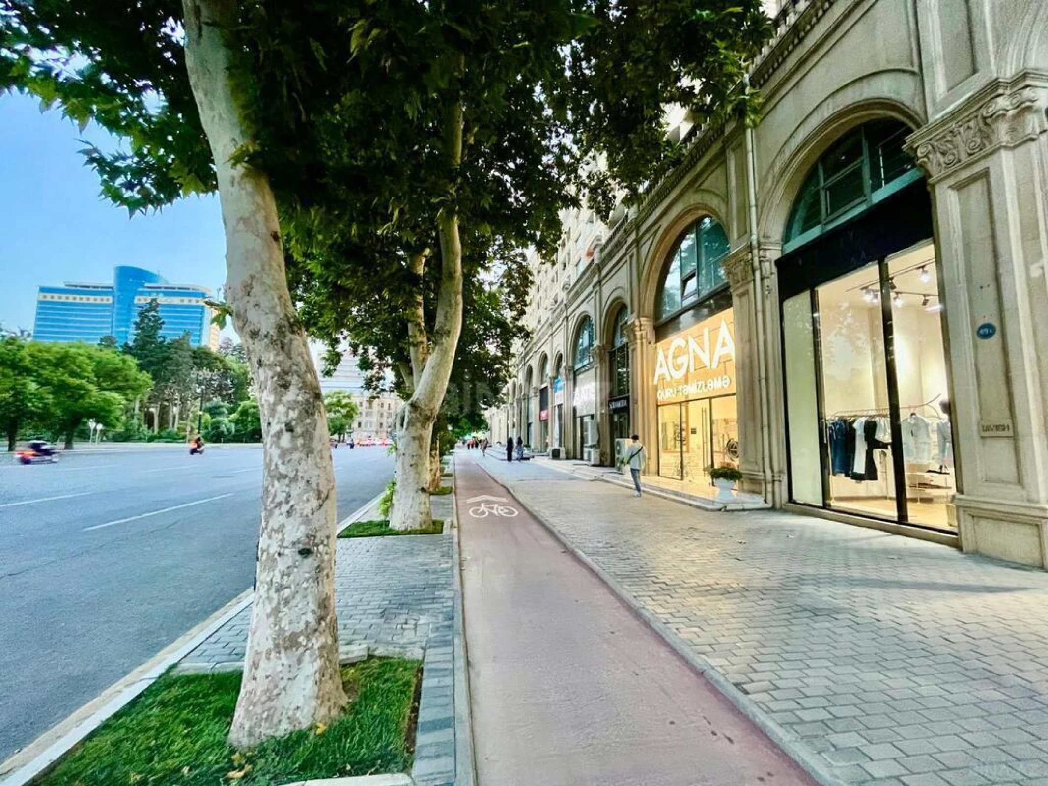 Satılır 3 otaqlı mənzil 85 m²