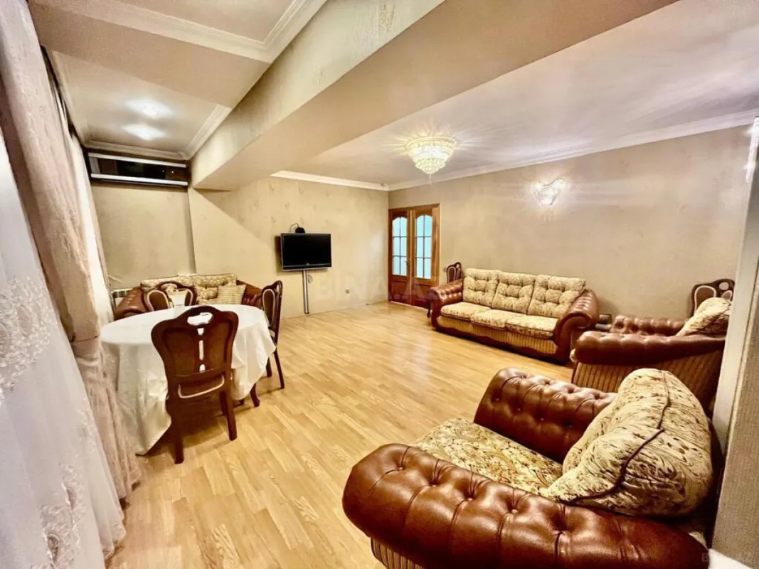 Satılır 3 otaqlı mənzil 85 m²