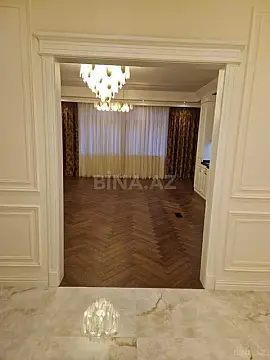 Satılır 3 otaqlı mənzil 108 m²