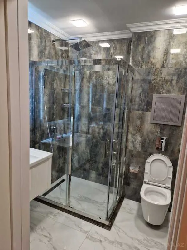 Satılır 3 otaqlı mənzil 108 m²