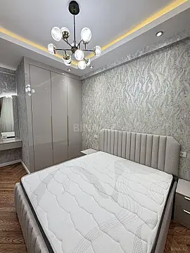 Satılır 2 otaqlı mənzil 68 m²