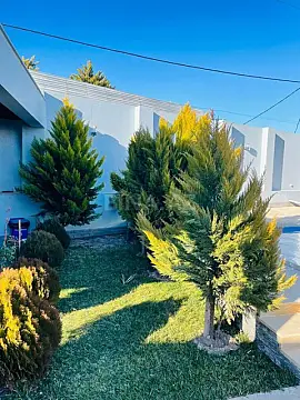 Kirayə verilir 5 otaqlı həyət evi 210 m²