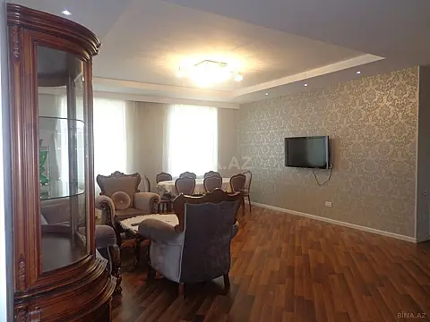 Kirayə verilir 3 otaqlı mənzil 140 m²