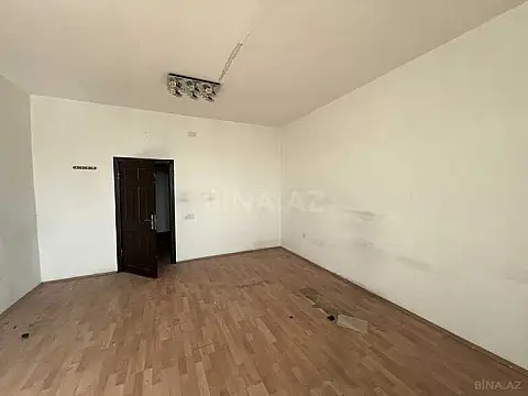 Kirayə verilir obyekt 1028 m²
