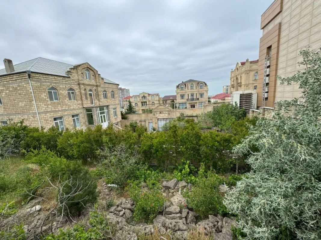 Satılır torpaq sahəsi 10 m²