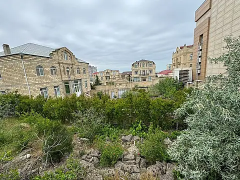 Satılır torpaq sahəsi 10 m²