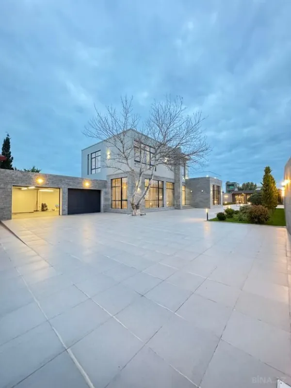 Satılır 6 otaqlı həyət evi 500 m²