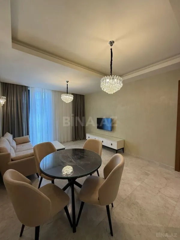 Satılır 2 otaqlı mənzil 74 m²