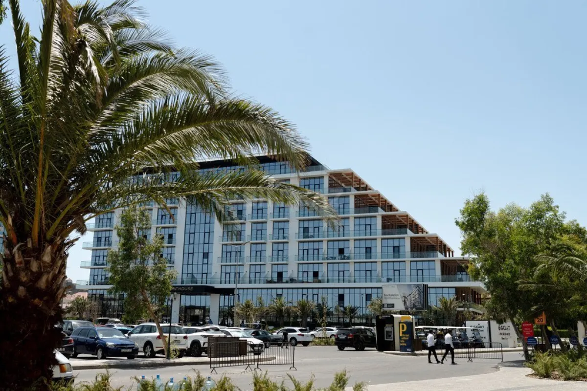 Satılır 2 otaqlı mənzil 74 m²