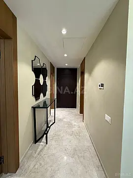Satılır 2 otaqlı mənzil 74 m²