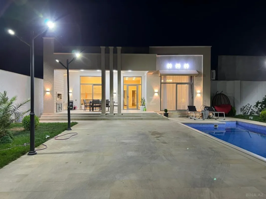 Kirayə verilir 4 otaqlı həyət evi 240 m²