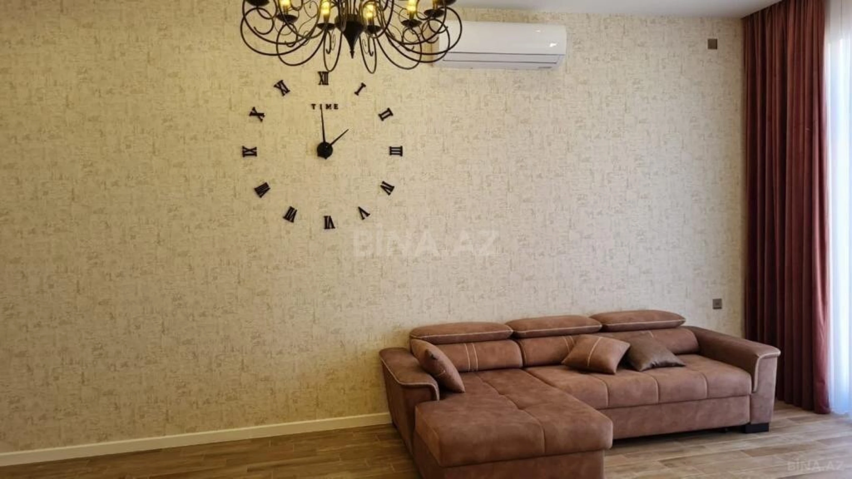 Kirayə verilir 4 otaqlı həyət evi 240 m²